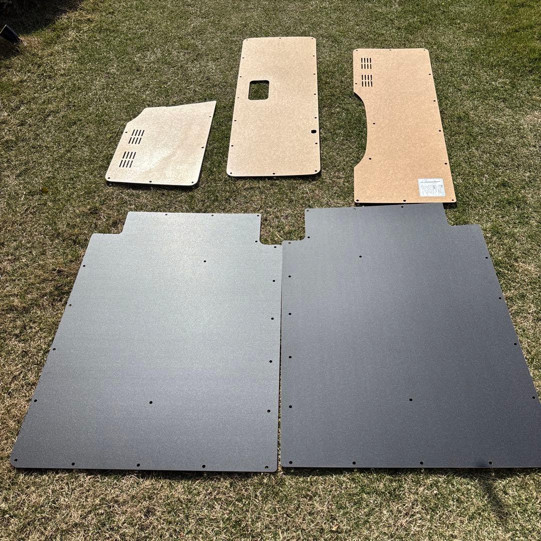 トヨタ　ハイエースDX 内張り