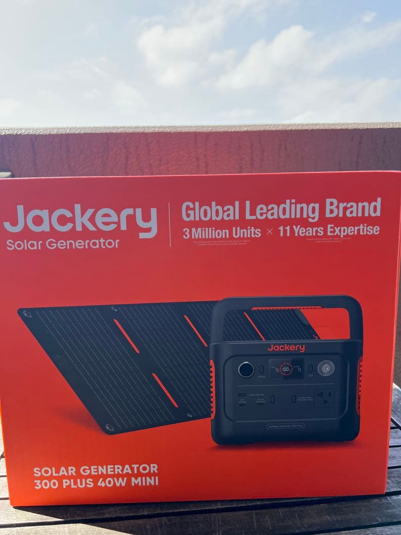 発電機・ポータブル電源 Jackery Solar Generator 300 Plus 40WMini