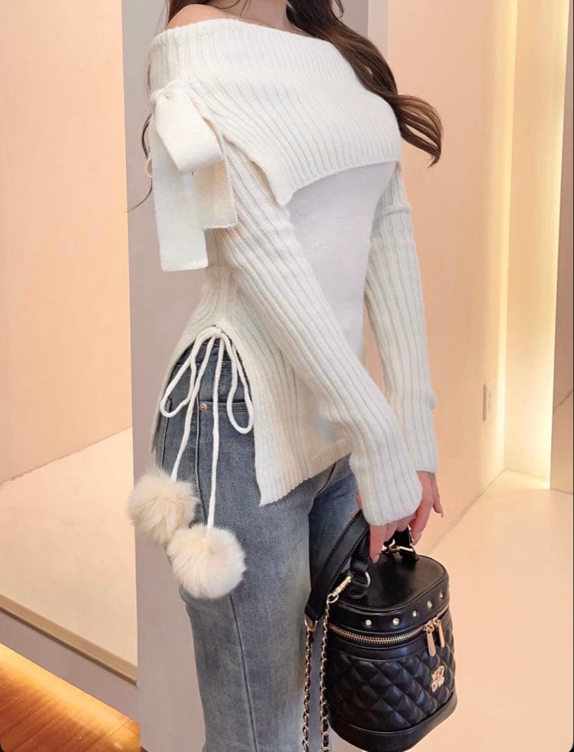 pomme ❤︎ off shoulder side ribbon knit