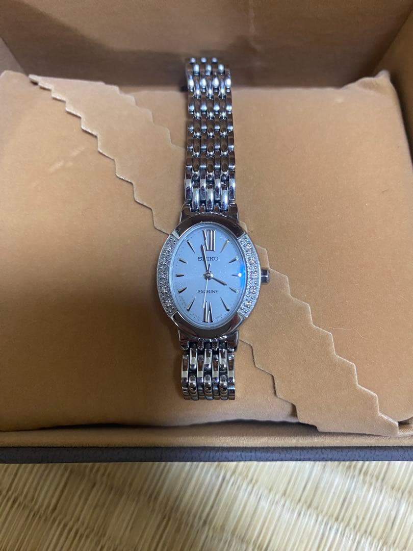 SEIKO ドルチェ&エクセリーヌ　腕時計