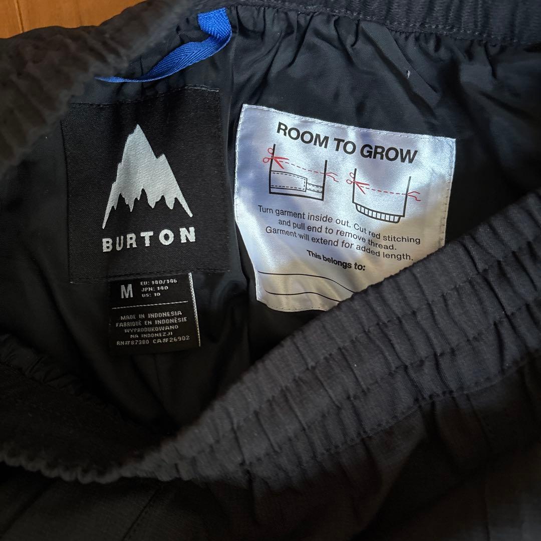 BURTON 迷彩柄 スノーボードウェア 140cm 150cm