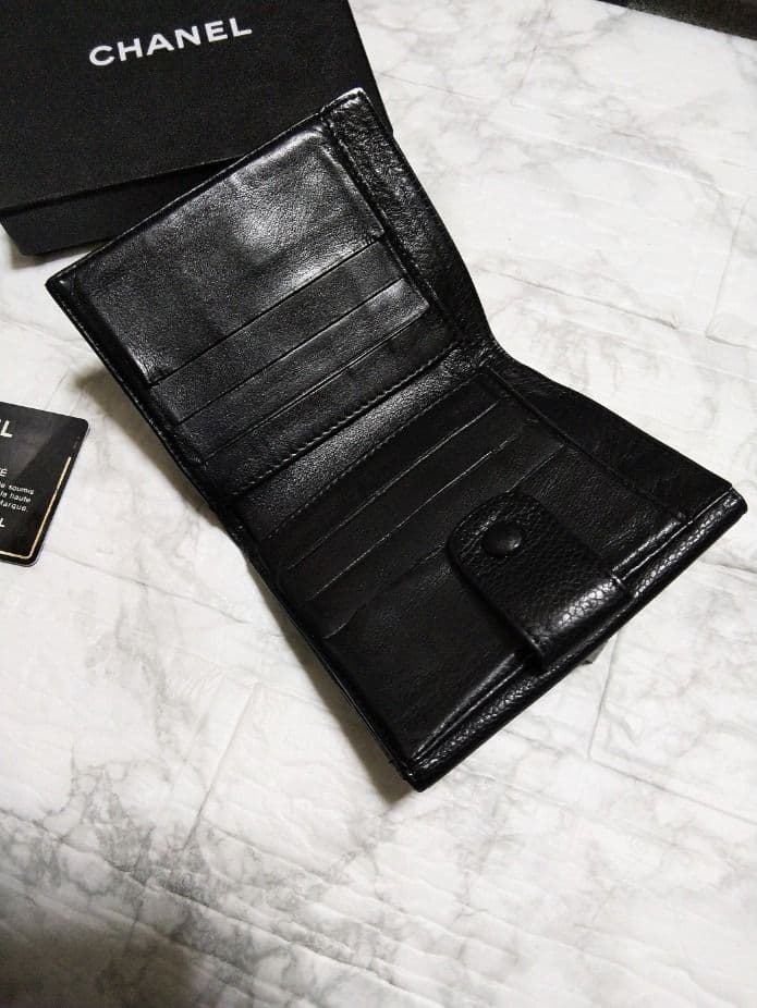 【美品】シャネル キャビア デカココマーク 財布