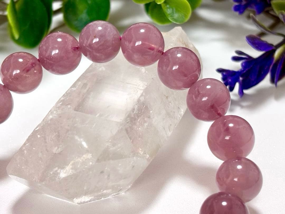 究極品質　愛と安らぎを象徴する宝石　幻のロイヤルパープルスターローズクォーツ