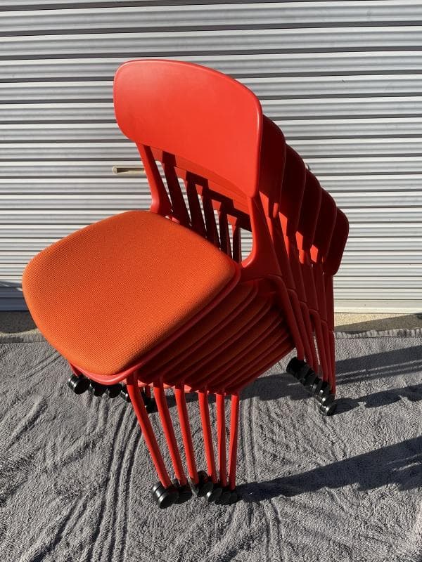 【美品】オカムラ　8124RL FPE8　6脚セット　座パッド・キャスター付