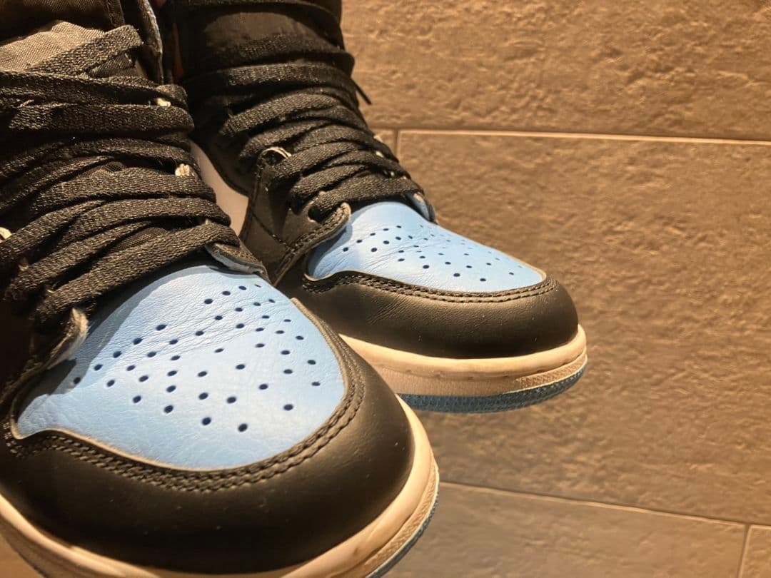 【美品】Air Jordan 1 High OG \"UNC Toe\"