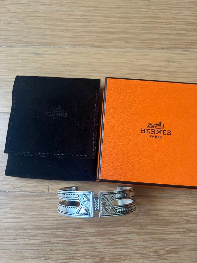 最終値下げHERMES トゥアレグバングル　T4新品未使用　川島着用ブレスレット