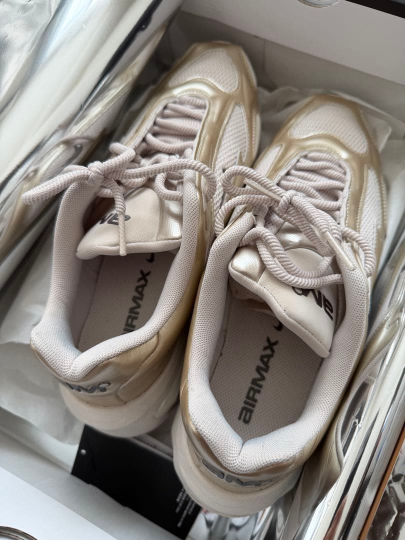 ナイキ エア マックス ミューズ ウィメンズ24.5