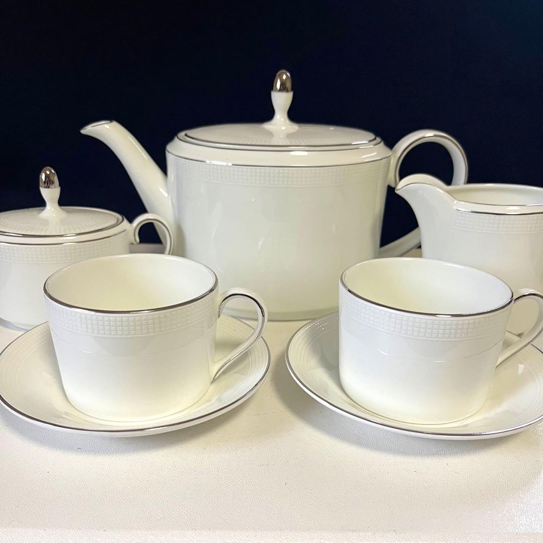 ウェッジウッド　ヴェラウォン  ポットセット　Blanc Sur Blanc