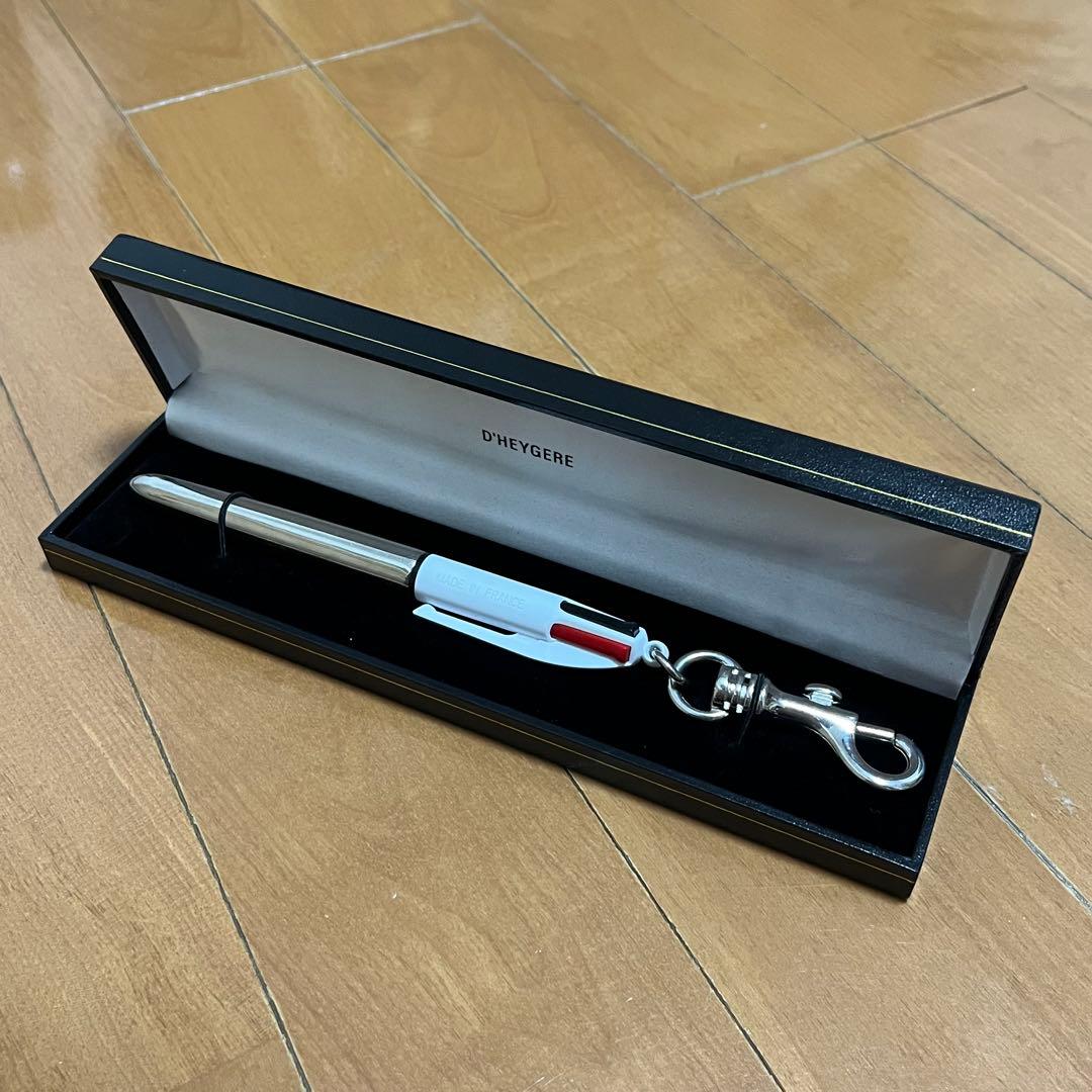D'heygere×Bic ボールペンチャーム