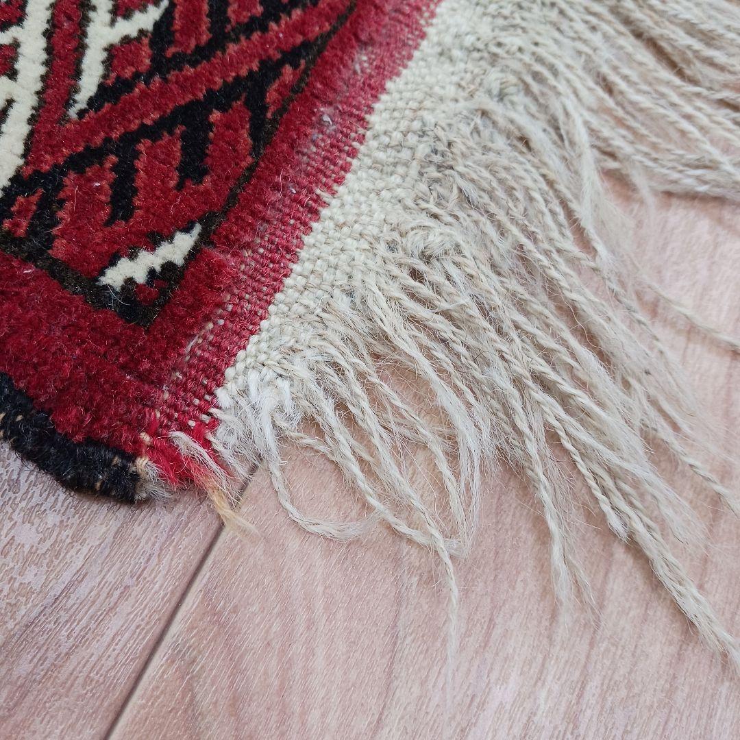 S242 トルクメン ヴィンテージ絨毯 ウール 手織り 155×115㎝