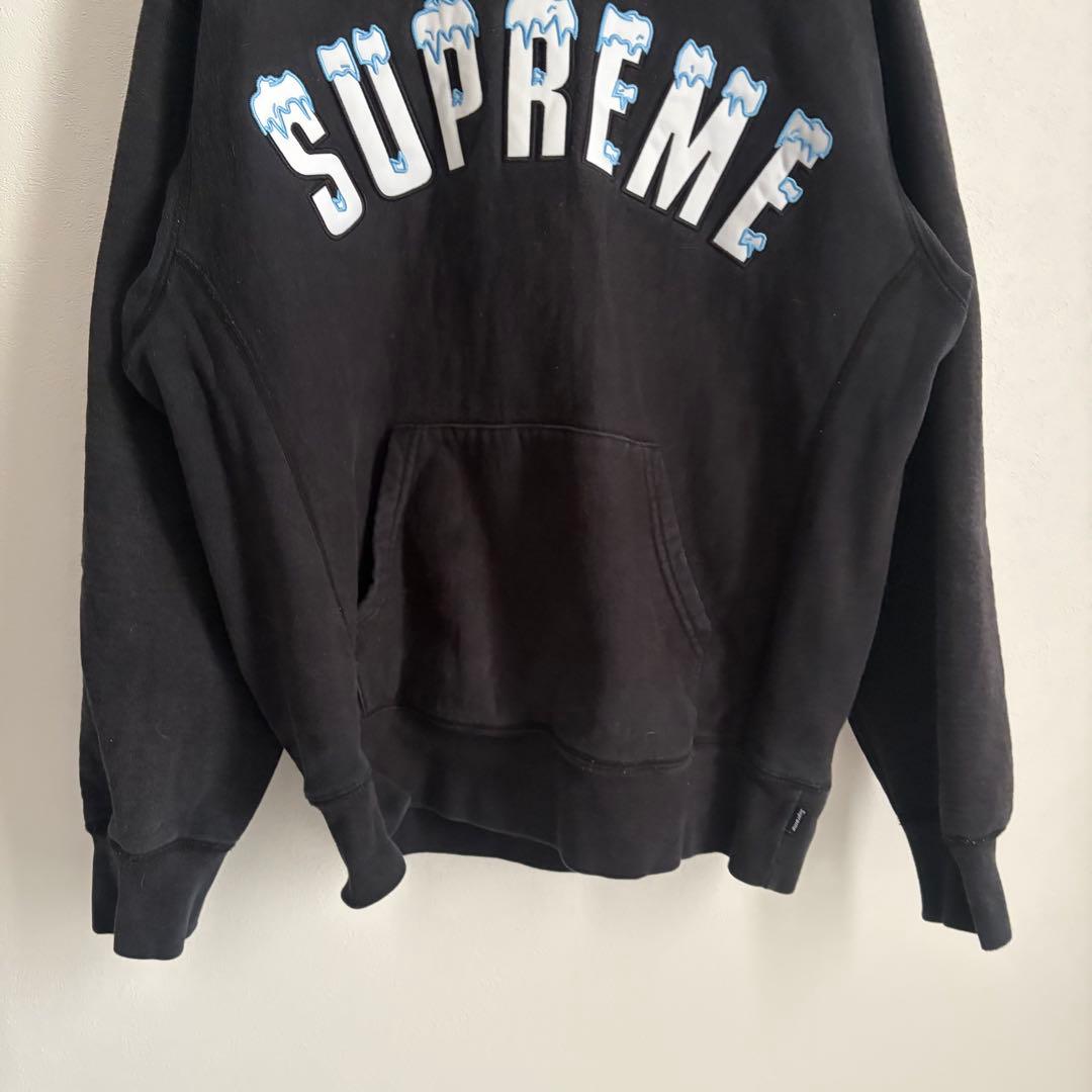 Supreme Icy Arc Hooded Sweatshirt 芸能人着用