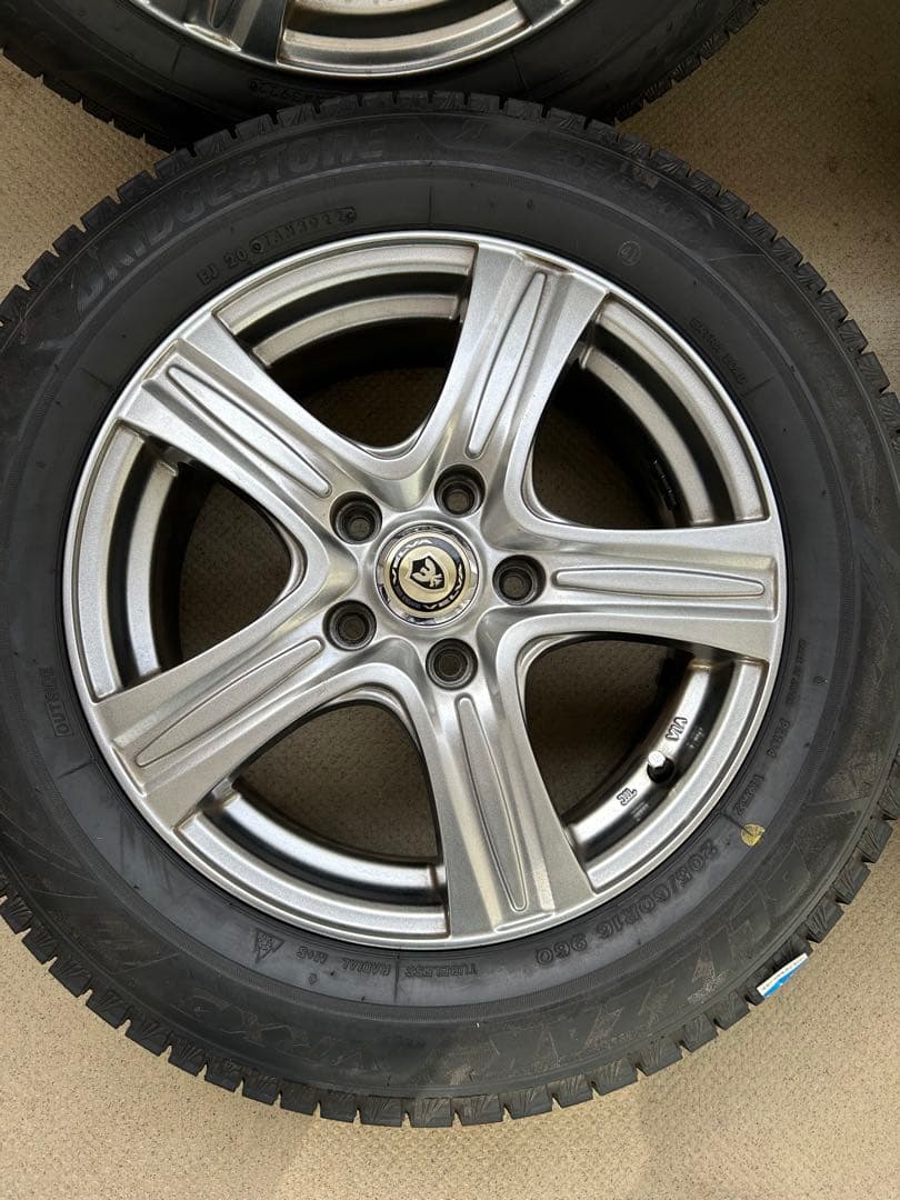 ブリザックVRX3 205/60R16 スタッドレスホイールセット