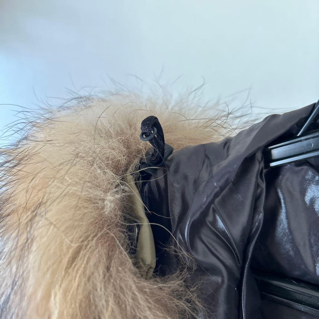 DUVETICA ダウンコート　サイズ40 オリーブグリーン