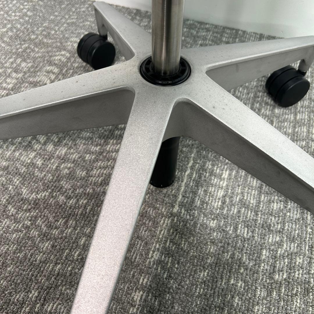 Herman millerハーマンミラーSetu（セトゥ）チェア,