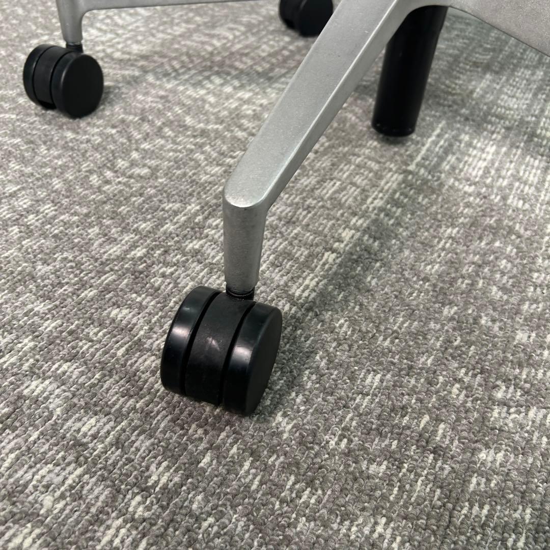 Herman millerハーマンミラーSetu（セトゥ）チェア,