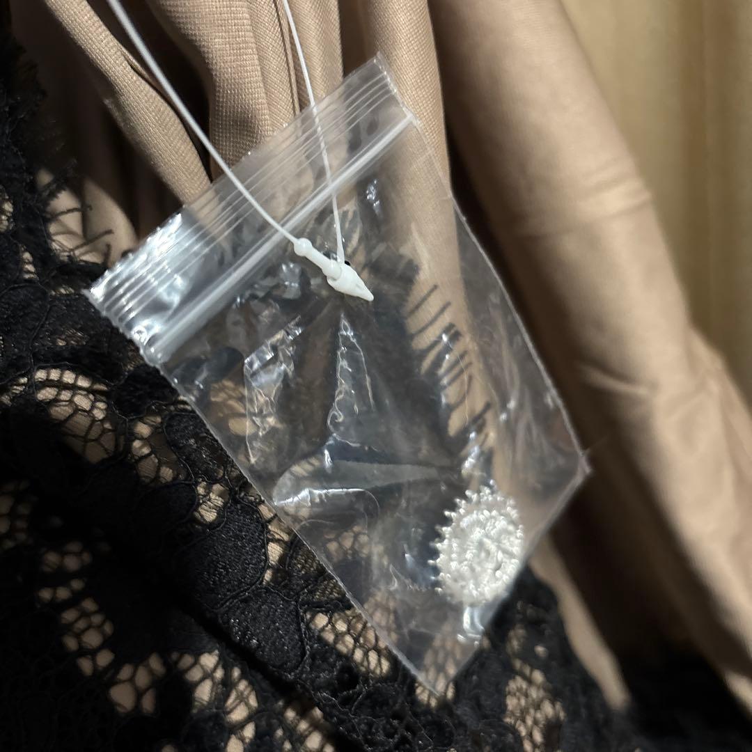 未使用新品　クリスセリーン　レースワンピース　ブラック