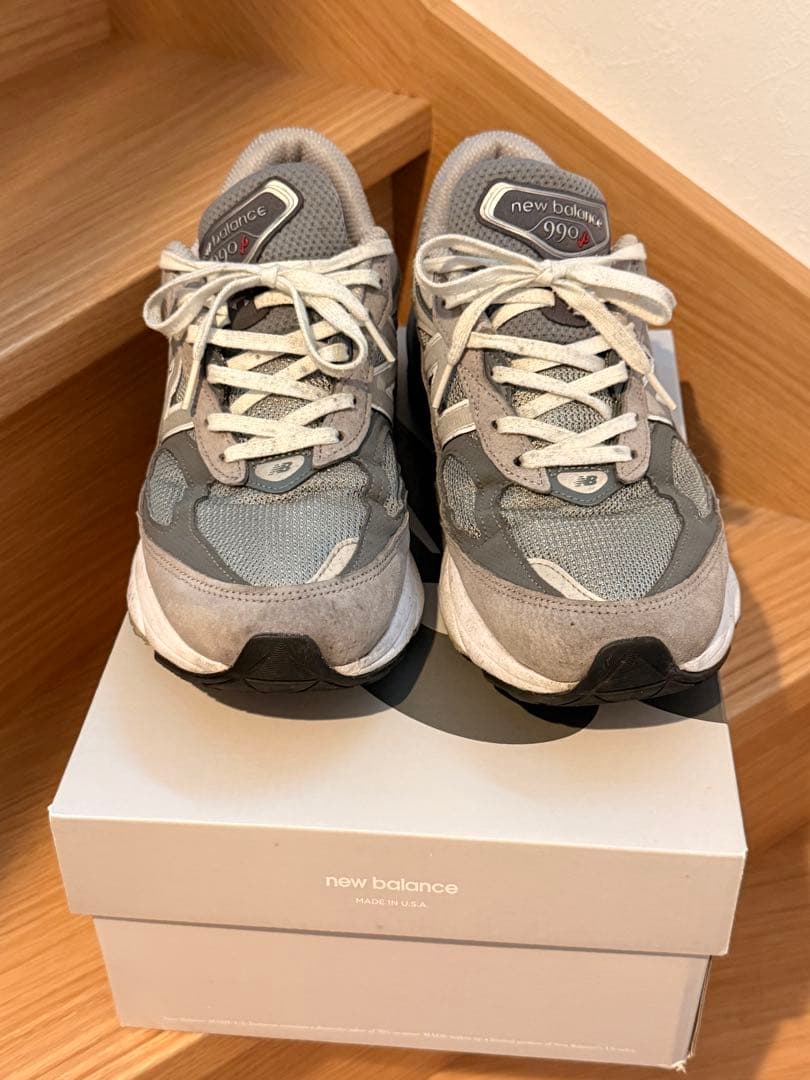 靴 New Balance 990 V6