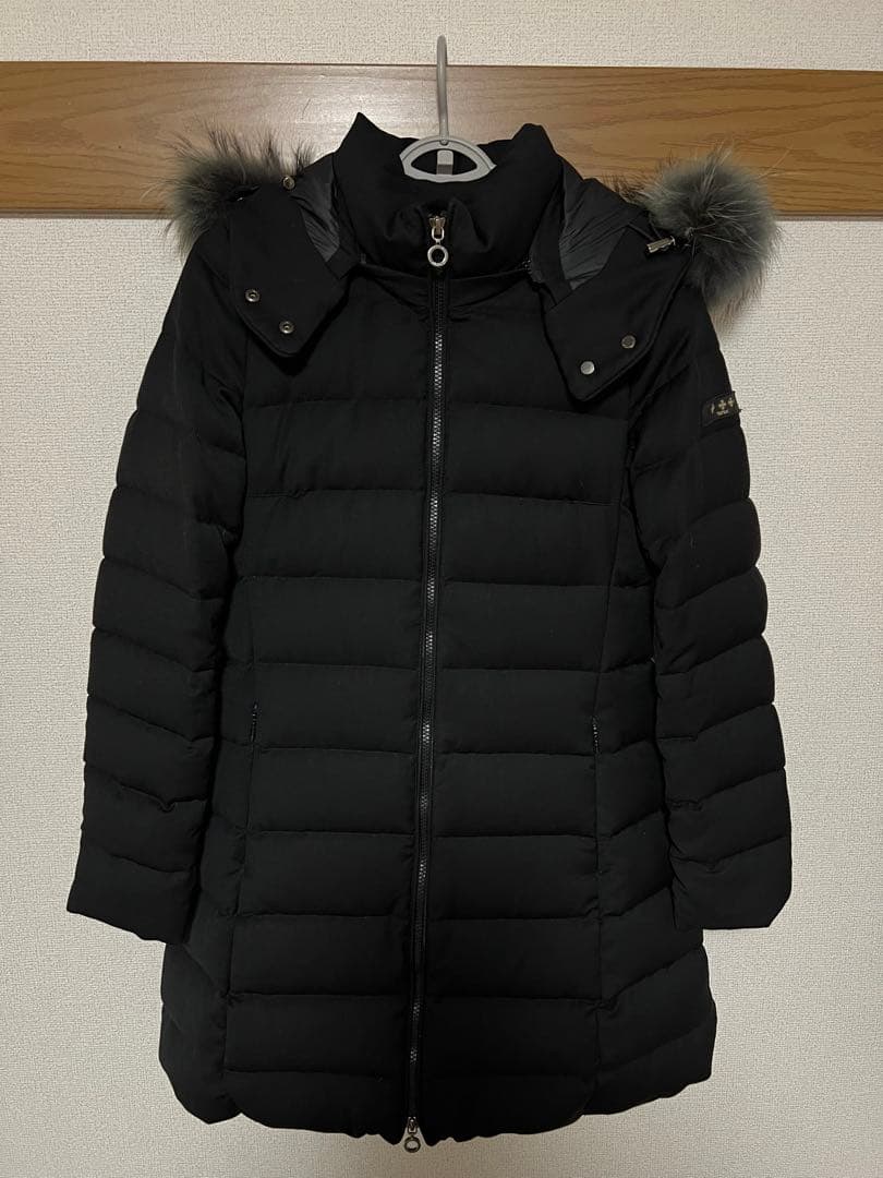 Y*o様 タトラスラヴィアナロングダウンコート