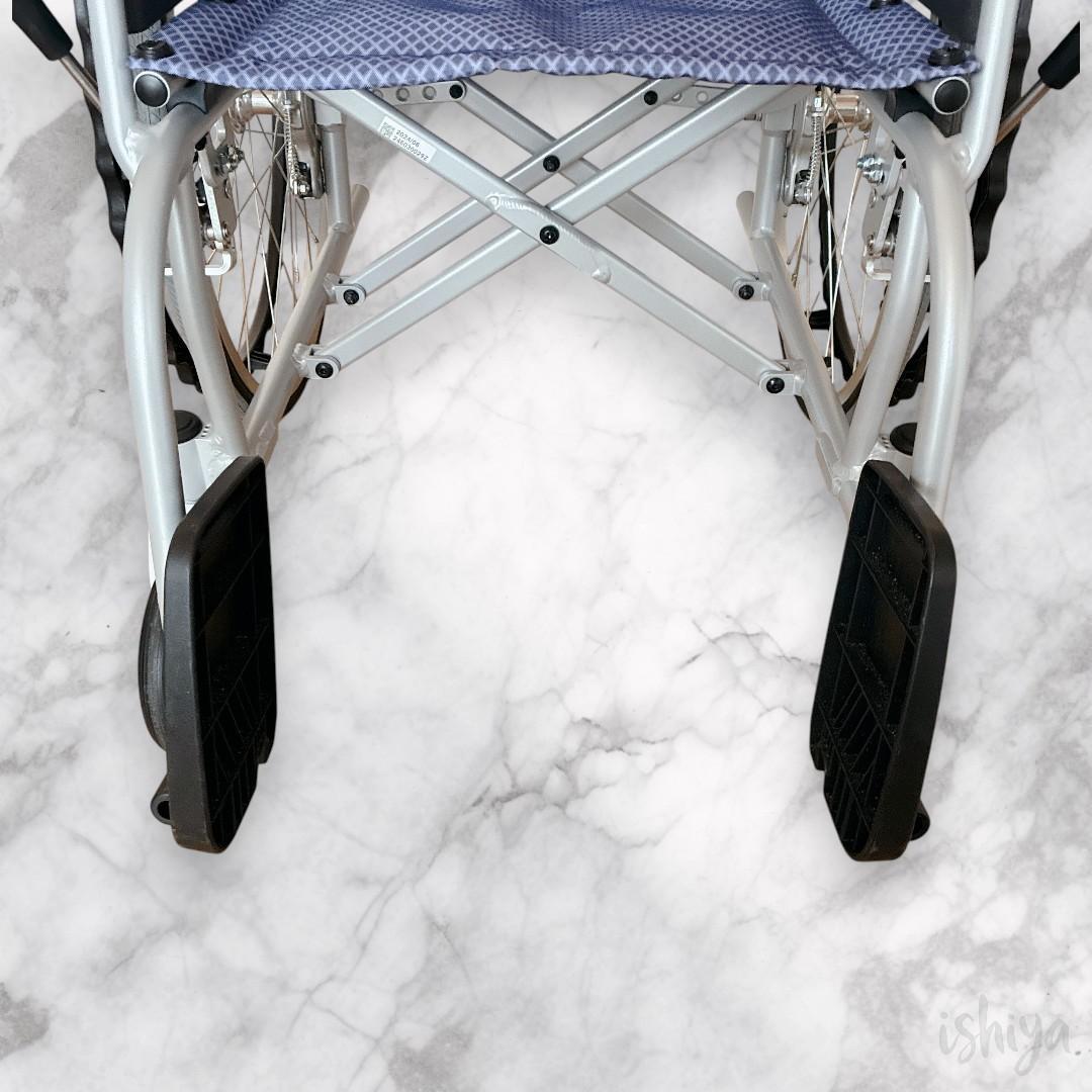 【軽量車いす】 カワムラサイクル ふわりす KF22-40SB 自走式