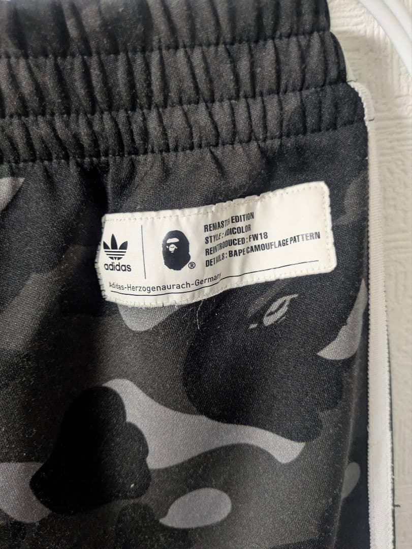 3本線 adidas×APE コラボ カモフラ 迷彩トラックパンツ ジャージ L