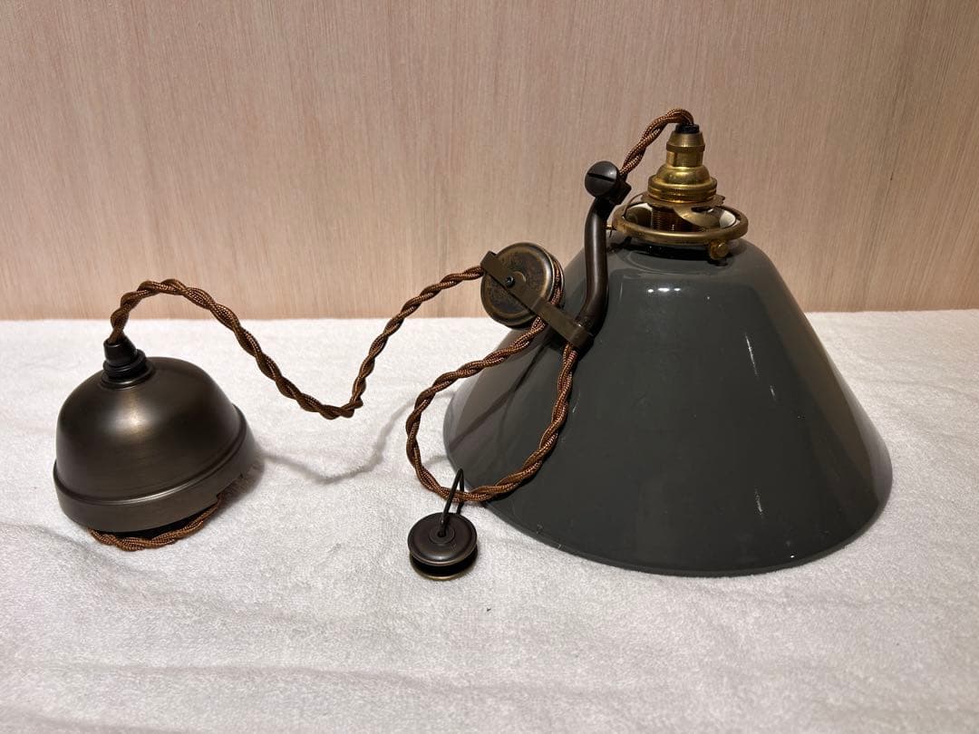 420 　Flame　galette enamel　琺瑯ペンダントライト　展示品