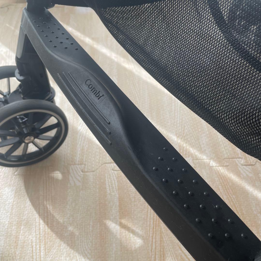 コンビ　ベビーカー　スゴカル4キャス　エアー　エッグショック HK ライトグレー