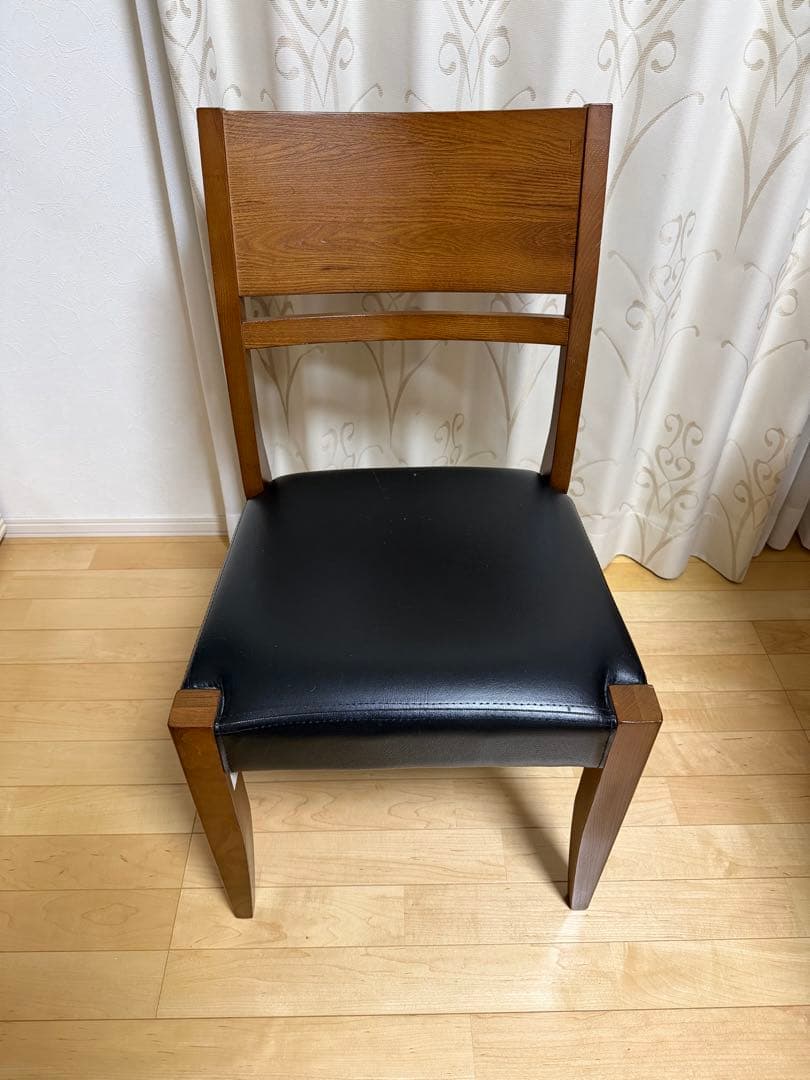 ナフコ　天然木使用　ダイニングテーブル　140cm お引き取り限定（配達相談可）