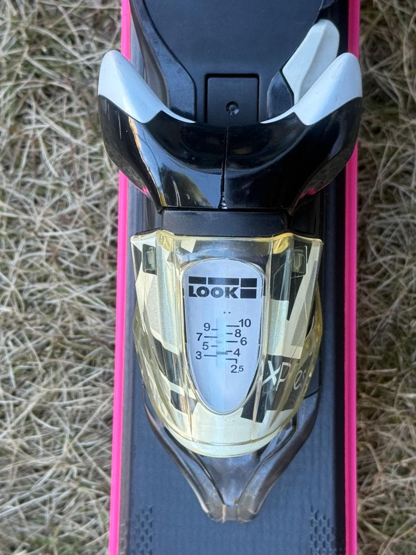 ROSSIGNOL Famous 2 レディーススキー板 149cm