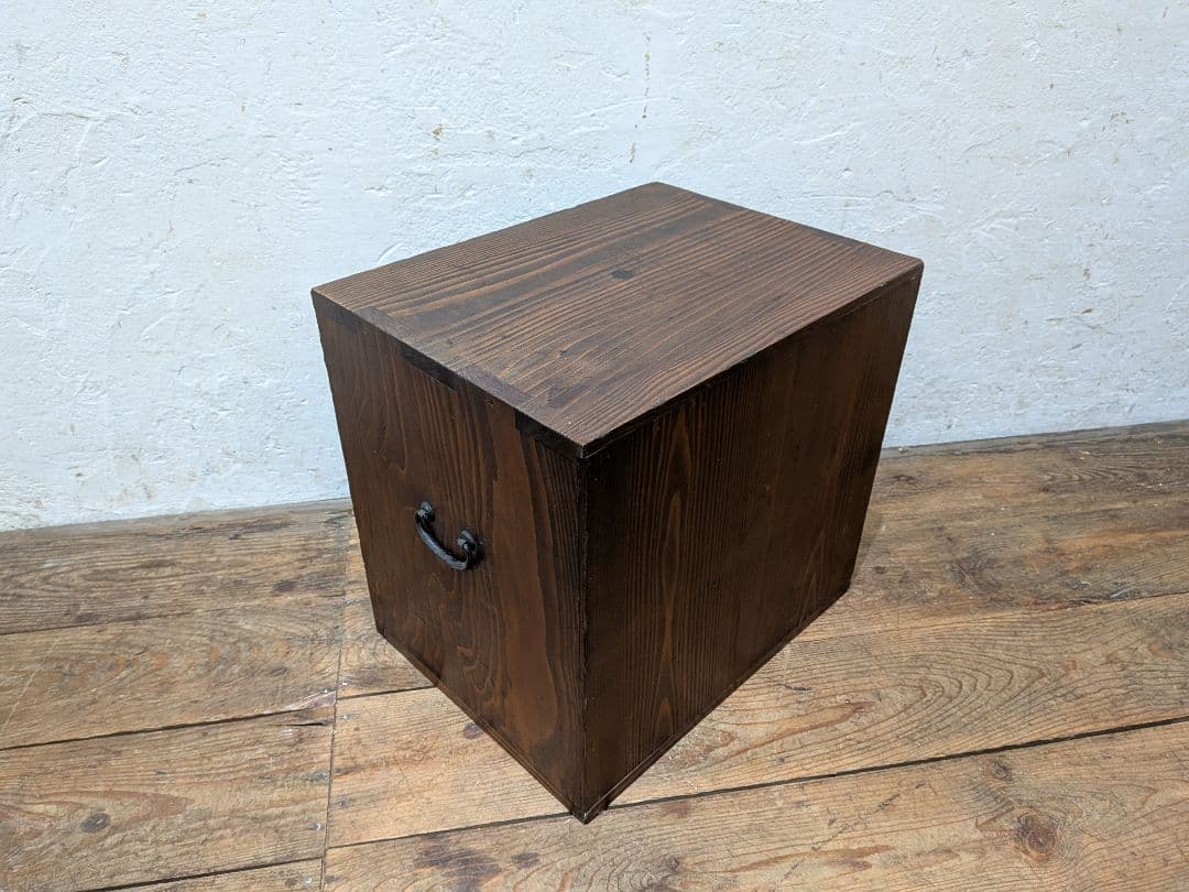 1111 アンティーク　ダイヤガラスのキャビネット　飾り棚　ケース　古家具レトロ