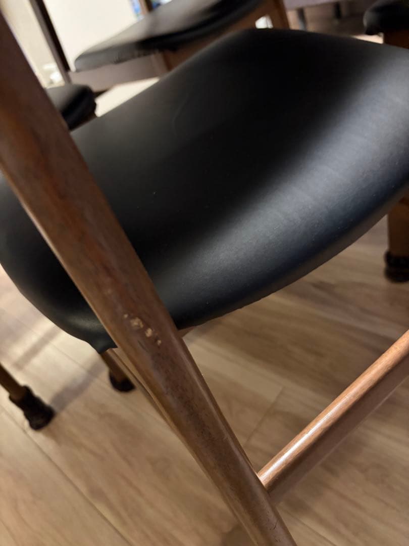 ニトリ　椅子4脚　2/8削除予定