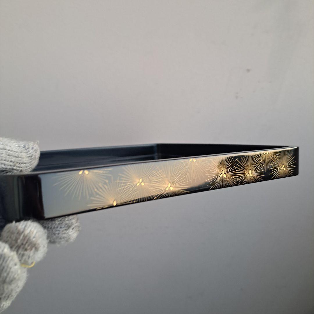 【輪島塗　6.5寸\"3段重箱】布着本堅地　亀甲松\"沈金　隅丸　長期保管品