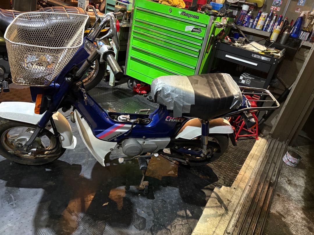 ホンダ　シャリー　12V