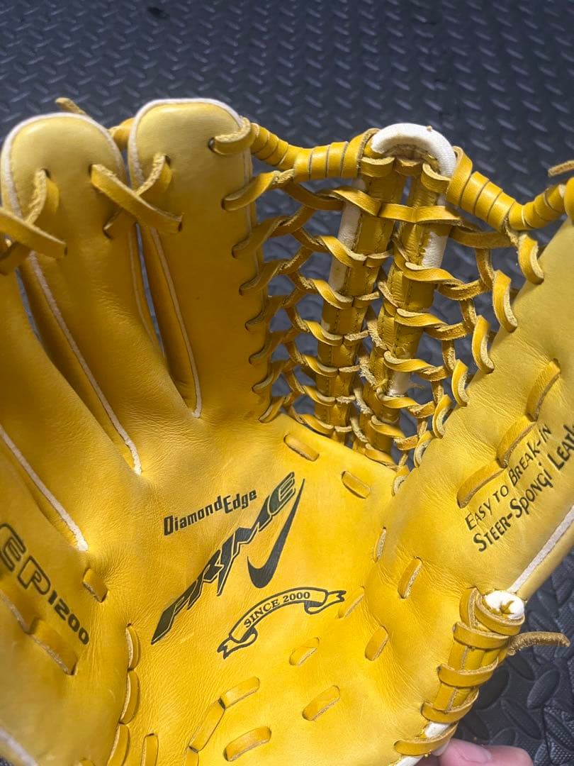 NIKE 軟式グローブ 左利き