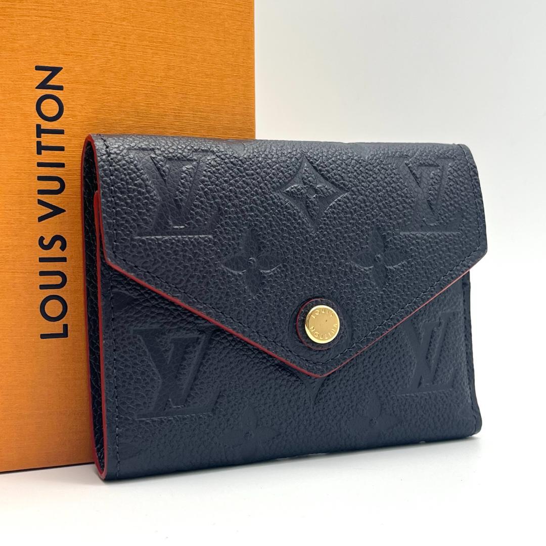 【美品】　ポルトフォイユヴィクトリーヌ　アンプラント　マリーヌルージュ　箱保存袋