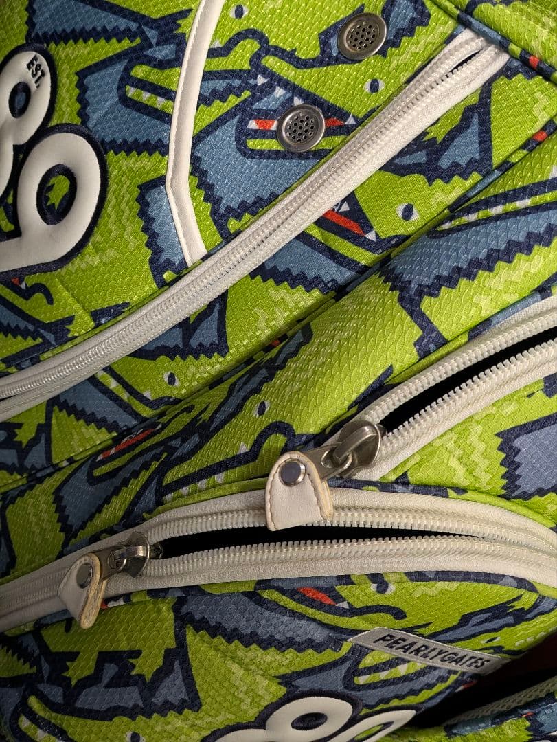 PEARLY GATES ゴルフバッグ カラフル恐竜柄