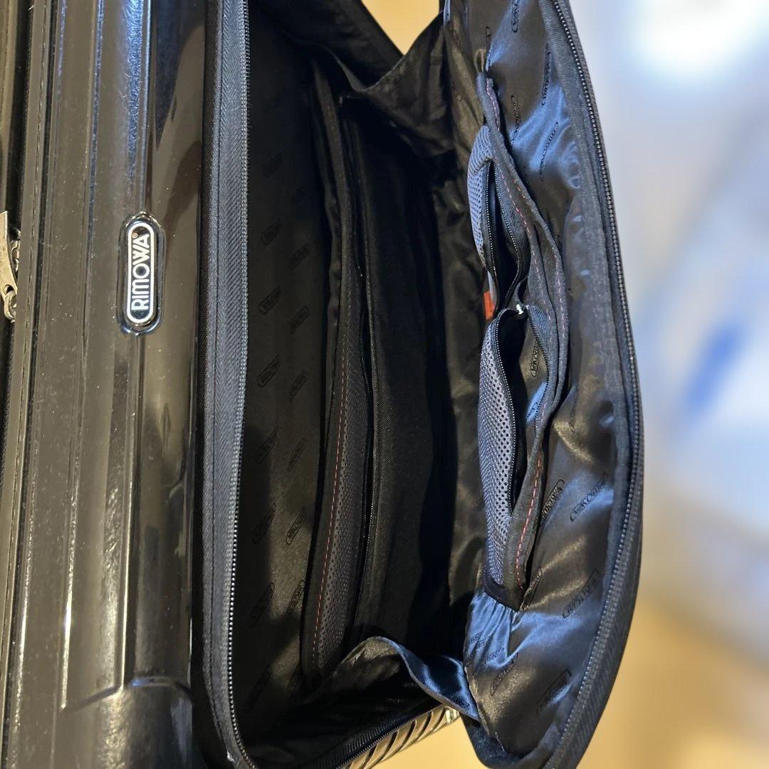 格安RIMOWA サルサ デラックス ビジネストローリー 機内持込 2輪ブラック