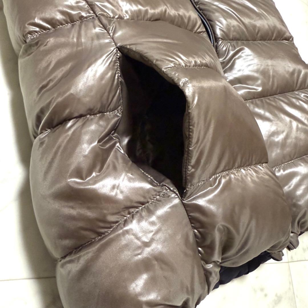美品 HERNO ヘルノ リバーシブル ダウンベスト ブラック×グレージュ 40