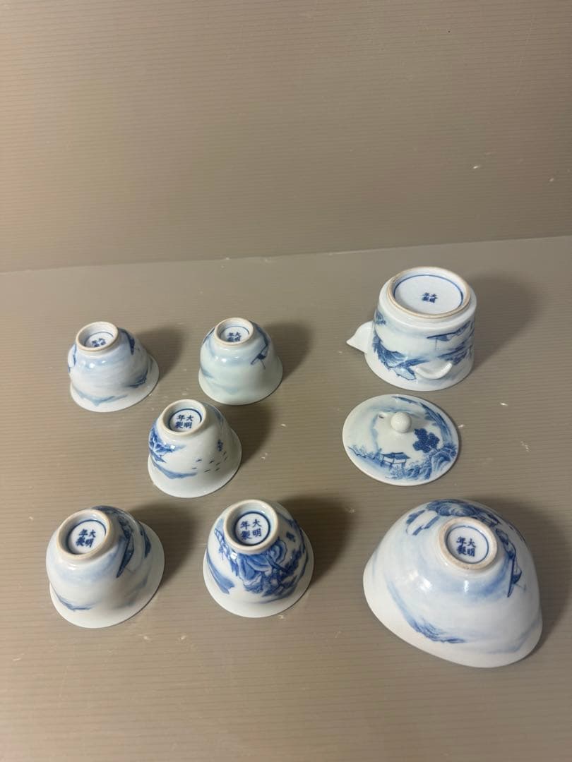 2616中国骨董　大明年製銘　染付山水茶器セット　宝瓶1客　湯冷し1客　湯呑5客