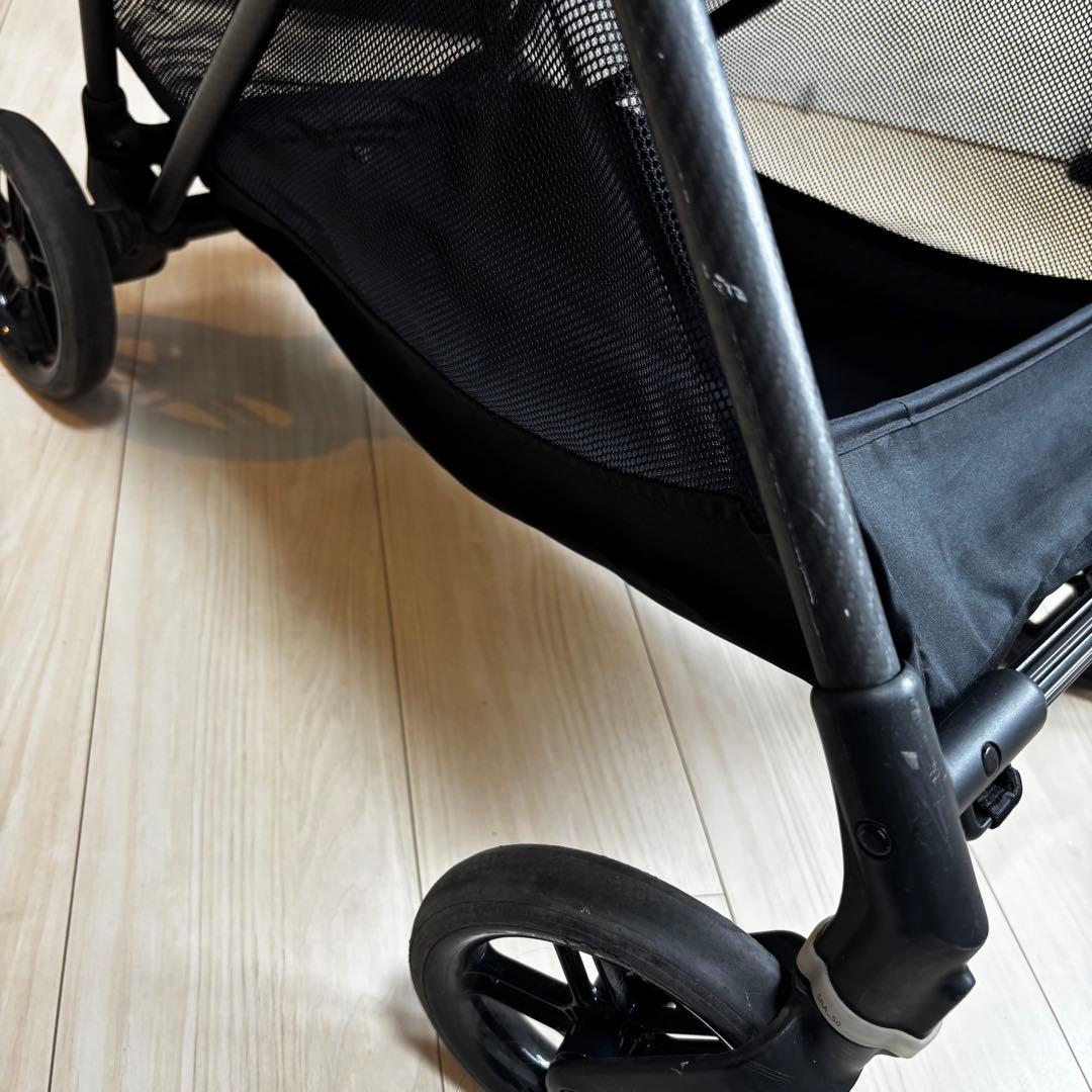 サイベックス メリオカーボン　2022 ベージュ 軽量ベビーカー AB型