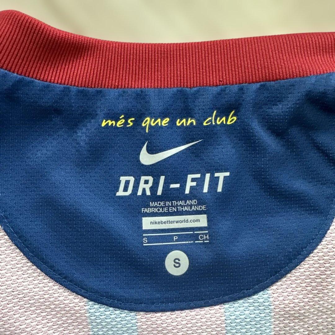 NIKE バルセロナ　AUTHENTIC ユニフォーム　S イニエスタ　8