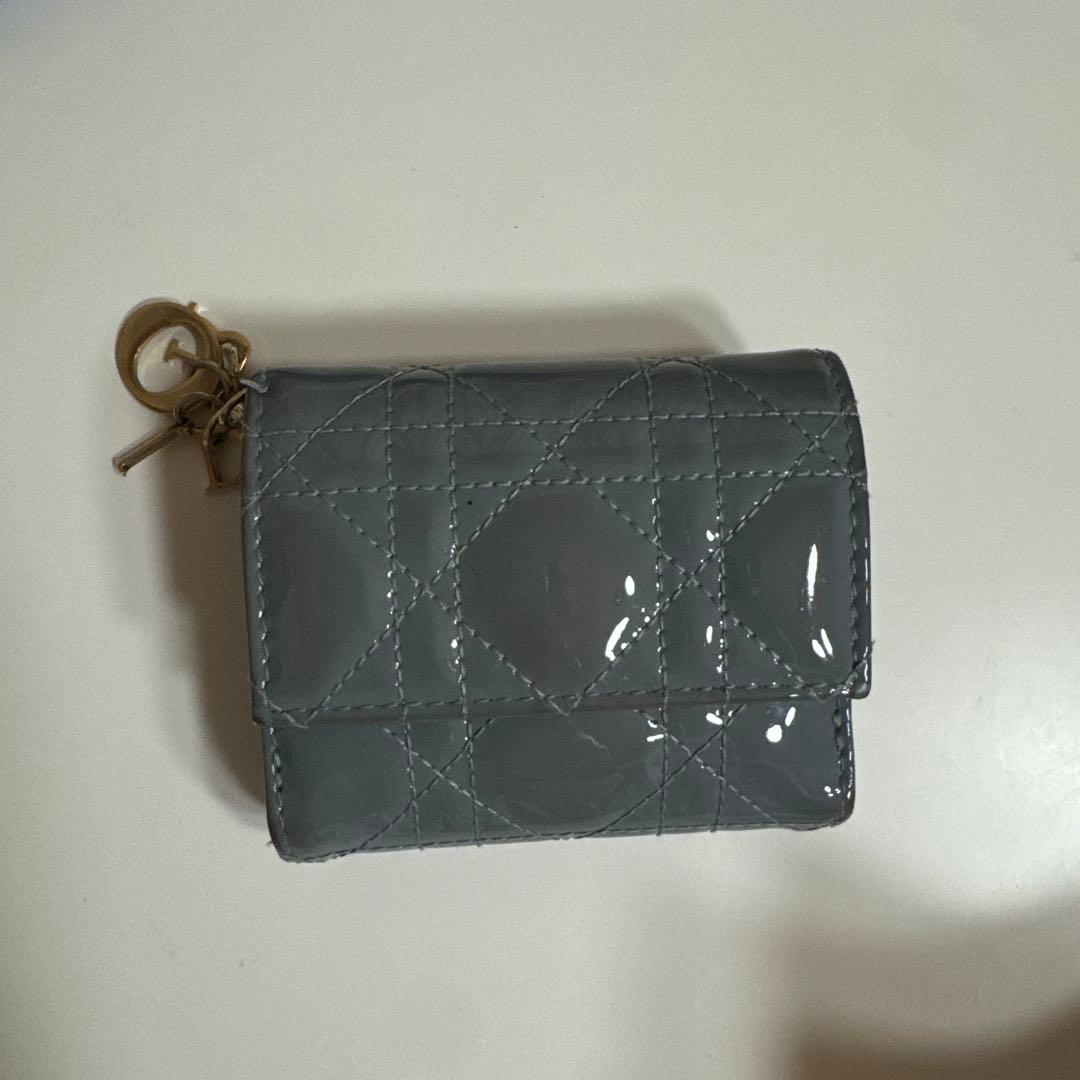箱付きChristian Dior Lady Dior Lotus ウォレット