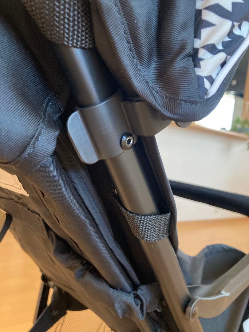 極美品　軽量3.２キロ　ベビーカー B型　Richeii カルガループラスRS