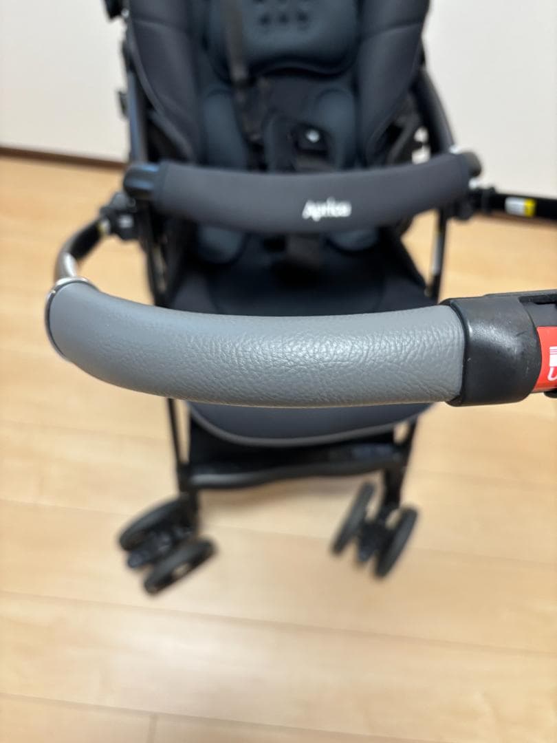 【極美品】Aprica ベビーカー ラクーナクッション アップリカ AF