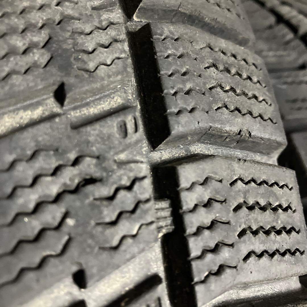 スタッドレスタイヤ185/60r15