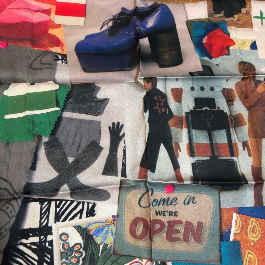 希少 新品未使用 スカーフ Vivienne Westwood ムードボード