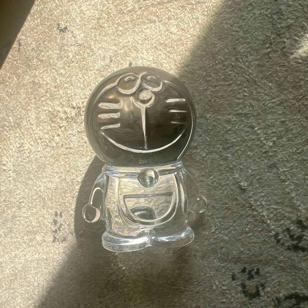 バカラ　クリスタルドラえもんフィギュア 約10cm