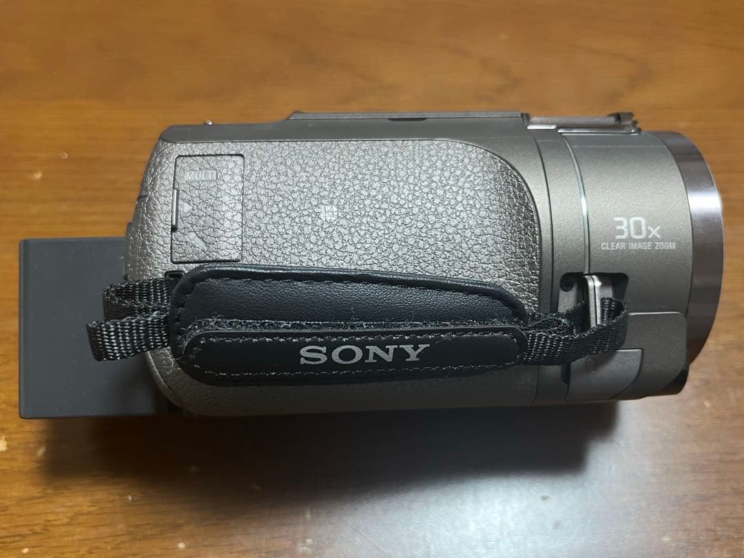 と*7様 【良品】デジタル4Kビデオカメラレコーダー　FDR-AX45