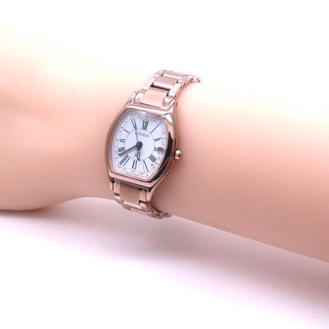 美品 ES9354 51A クロスシー 電波ソーラー シチズン 時計 トノー