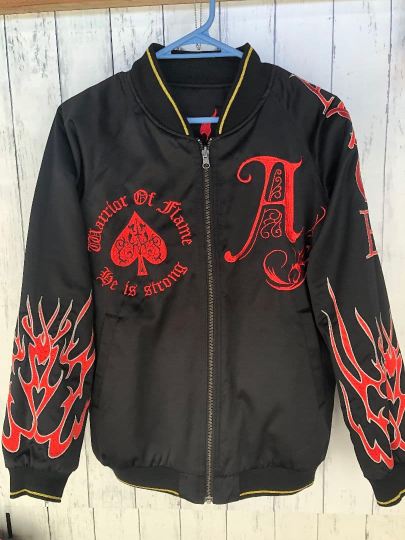 ワンピース　リバーシブルスカジャン (エース&白ひげ)