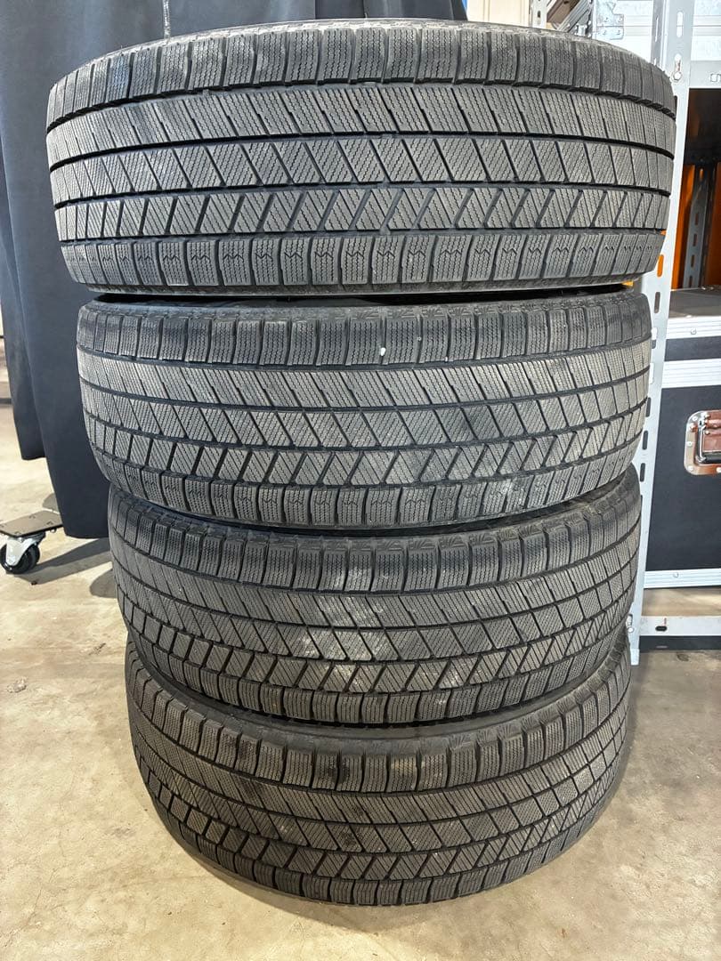 ブリザック VRX3 195/50R19 2022年製